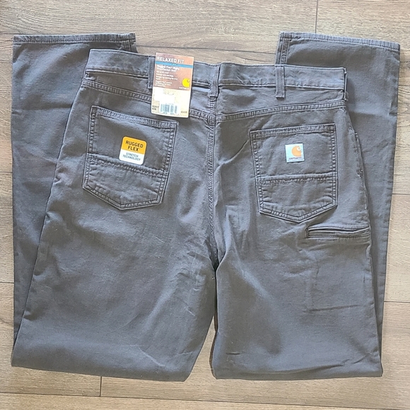 NWT's - CARHARTT- Rugged Flex Rigby 5 Pocket Jeans, Stretch, Brown Relaxed Fit - Picture 3 of 3